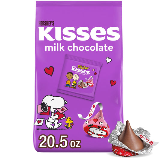 This HERSHEY'S KISSES milk chocolate candy featuring Snoopy™ and friends is the delicious treat you've always loved wrapped in fun Valentine's Day foils inside of 32 individual sachets ready to exchange with friends and classmates. Enjoy the taste of smooth, creamy bite size milk chocolate pieces anywhere and at any time. Filled with HERSHEY'S KISSES Valentine's Day candy dressed for the holiday in pink and red foils featuring Snoopy and friends, these sachets of chocolates are the perfect gift for loved on