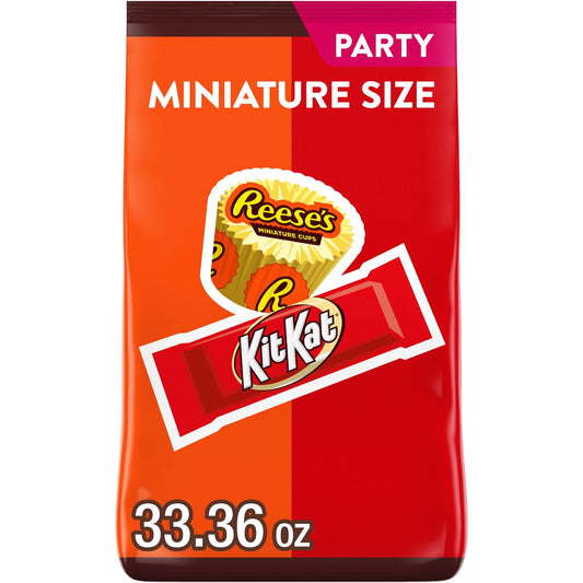 Enjoy a delicious chocolatey treat anywhere and anytime with a variety party pack of REESE'S and KIT KAT milk chocolate miniatures candy. Offering two crowd-pleasing favorites you already know and love, this candy assortment is perfect for sharing with family, friends, teammates or co-workers. Take this party pack into the office break room, pour some individually wrapped candies into your jar at home or take a bag to your next sports game to celebrate the win. Hershey candies are also great for parties, lu